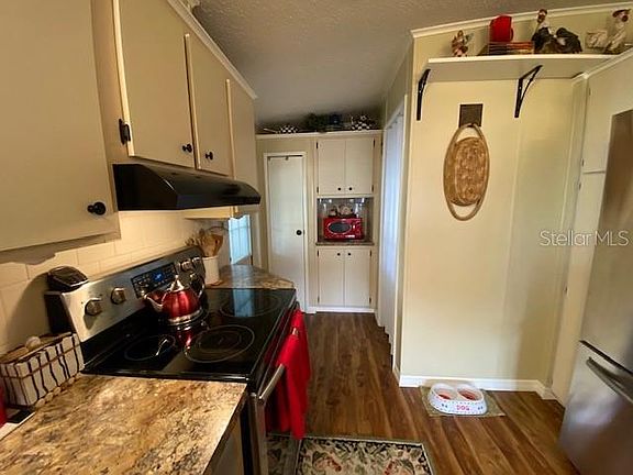 5th image of 3721 Diamond Oak Way #514