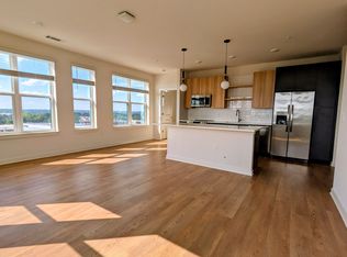 3304 South Blvd #811, Charlotte, NC 28209