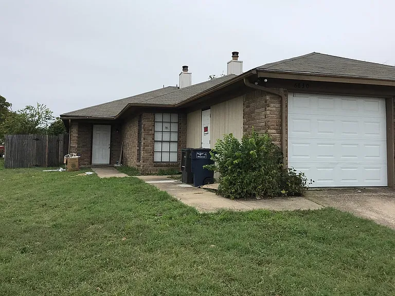 6630 S Creek Dr — Photo 1