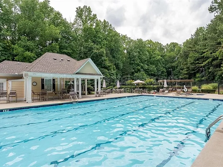 7115 Red Fox Ln — Photo 45