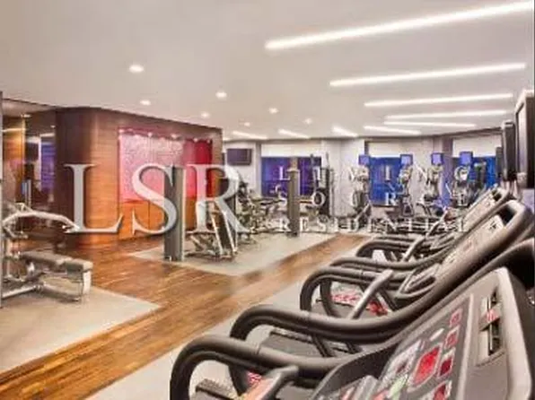 75 Wall St APT 36H, New York, NY 10005