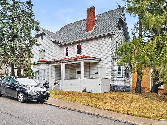 2nd image of 153 Jucunda St