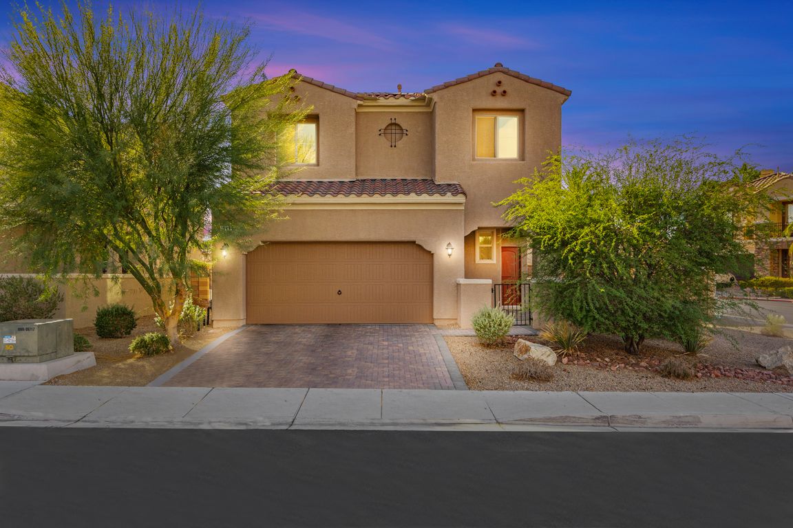 next background image