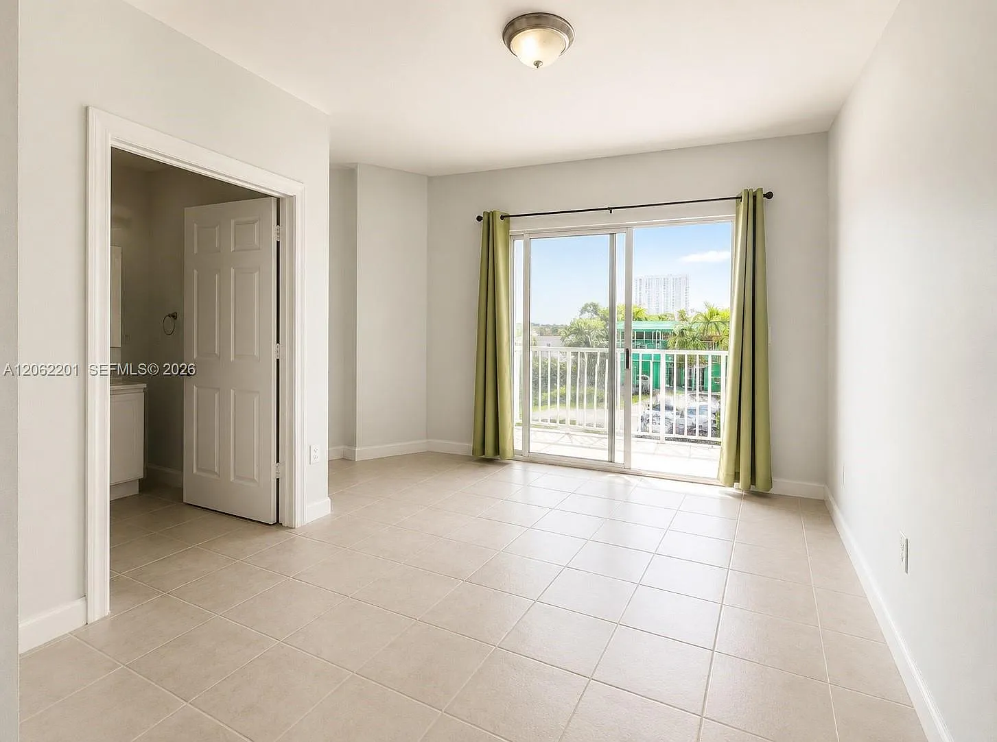 Bird Grove Condo — Photo 4