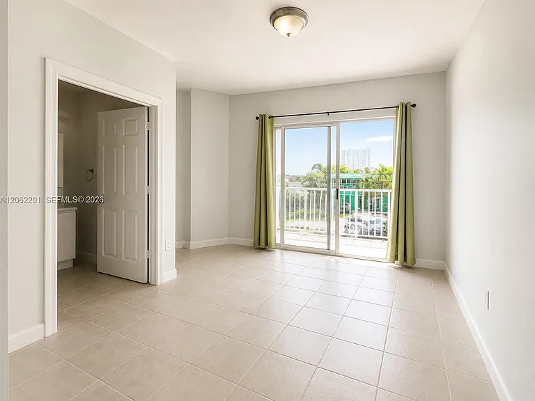 2734 Bird Ave #203 — Photo 4