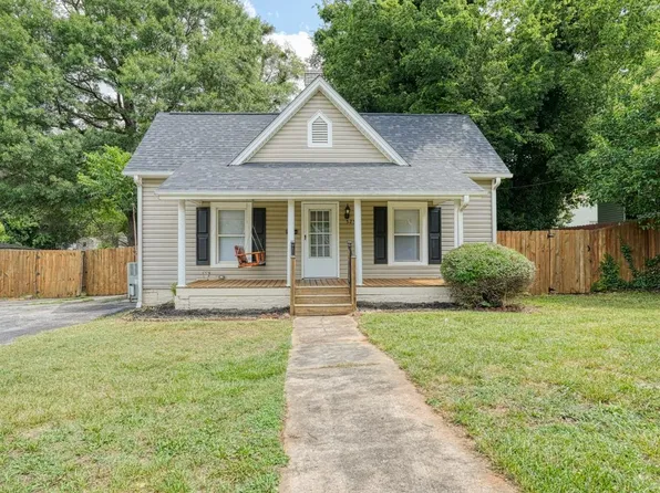 525 N Fairview Ave, Spartanburg, SC 29303