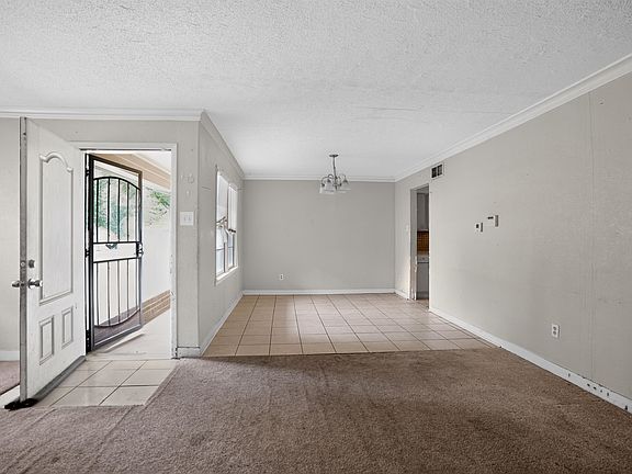 4th image of 4424 Mickey Dr