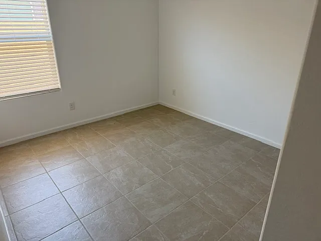 9675 W Picadilly Rd — Photo 9