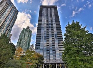 223 Webb Dr #1104, Mississauga, ON L5B 0E8