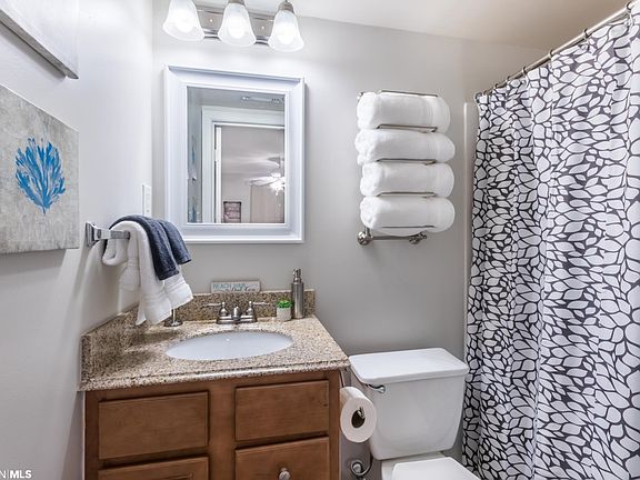 2nd image of 561 E Beach Blvd Unit 902