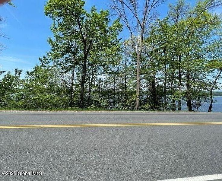 2nd image of L38.12 S Shore Road