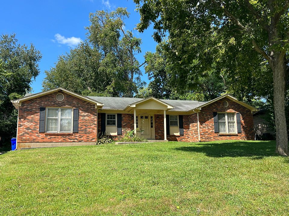 1st image of 3449 Warwick Ct #B