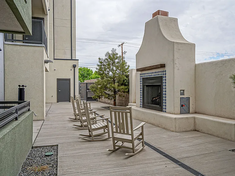 Capitol Flats — Photo 28
