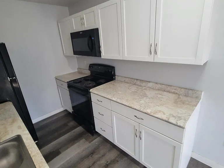 407 Liberty St #3 — Photo 3