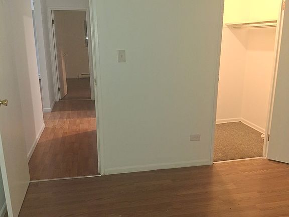 5th image of 5637 Saint James Ct #1