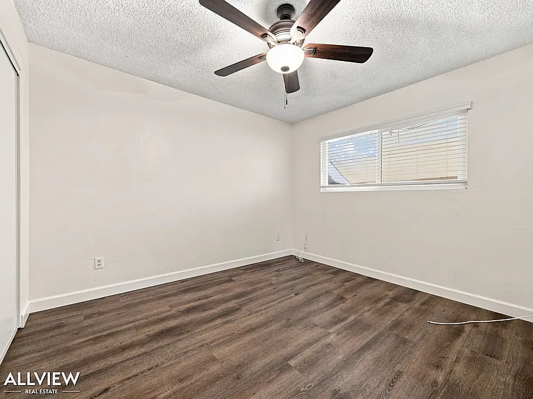 1245-1251 Lyons Ln — Photo 14