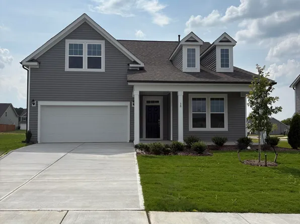 30 Little Branch Dr, Lillington, NC 27546