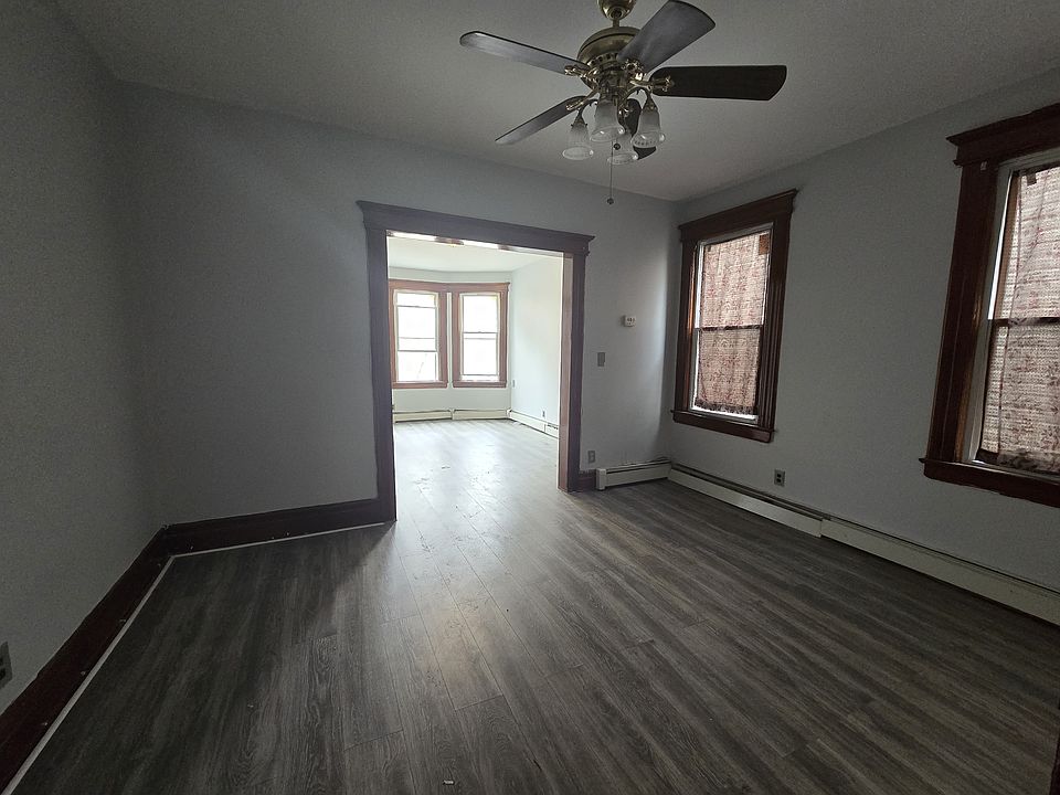 1st image of 90 N Park St #22L