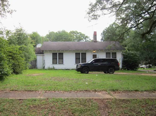 8020 State St, Citronelle, AL 36522