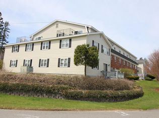 73 E Broadway, Derry, NH 03038