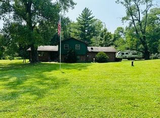 2225 E Crosby Rd, Mooresville, IN 46158