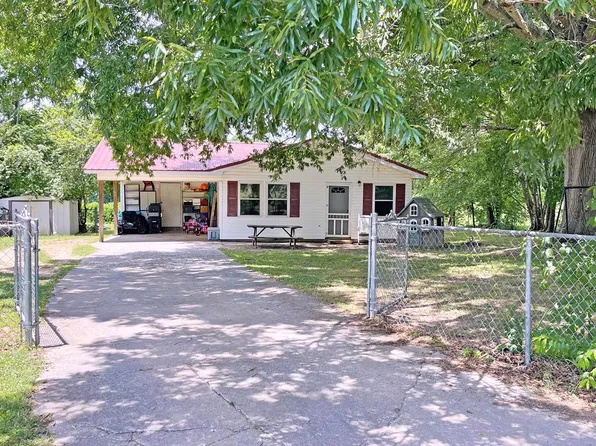 130 Chisholm Trl NW, Dalton, GA 30721