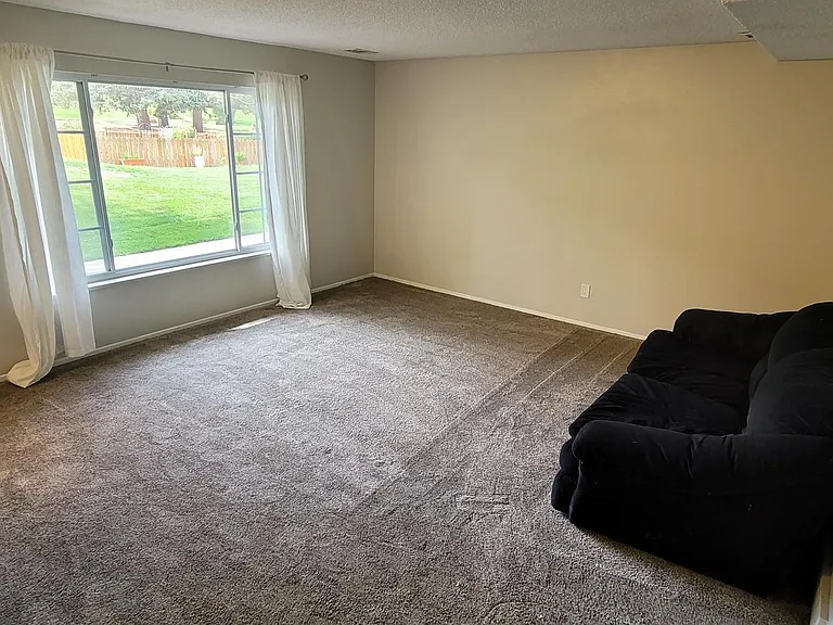 9209 E Nassau Ave — Photo 3