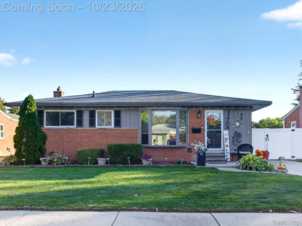 11708 Hovey St, Warren, MI 48089