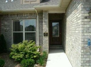 6651 W Valley View Rd, Rogers, AR 72758