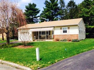 30 Stanford Ct E, Toms River, NJ