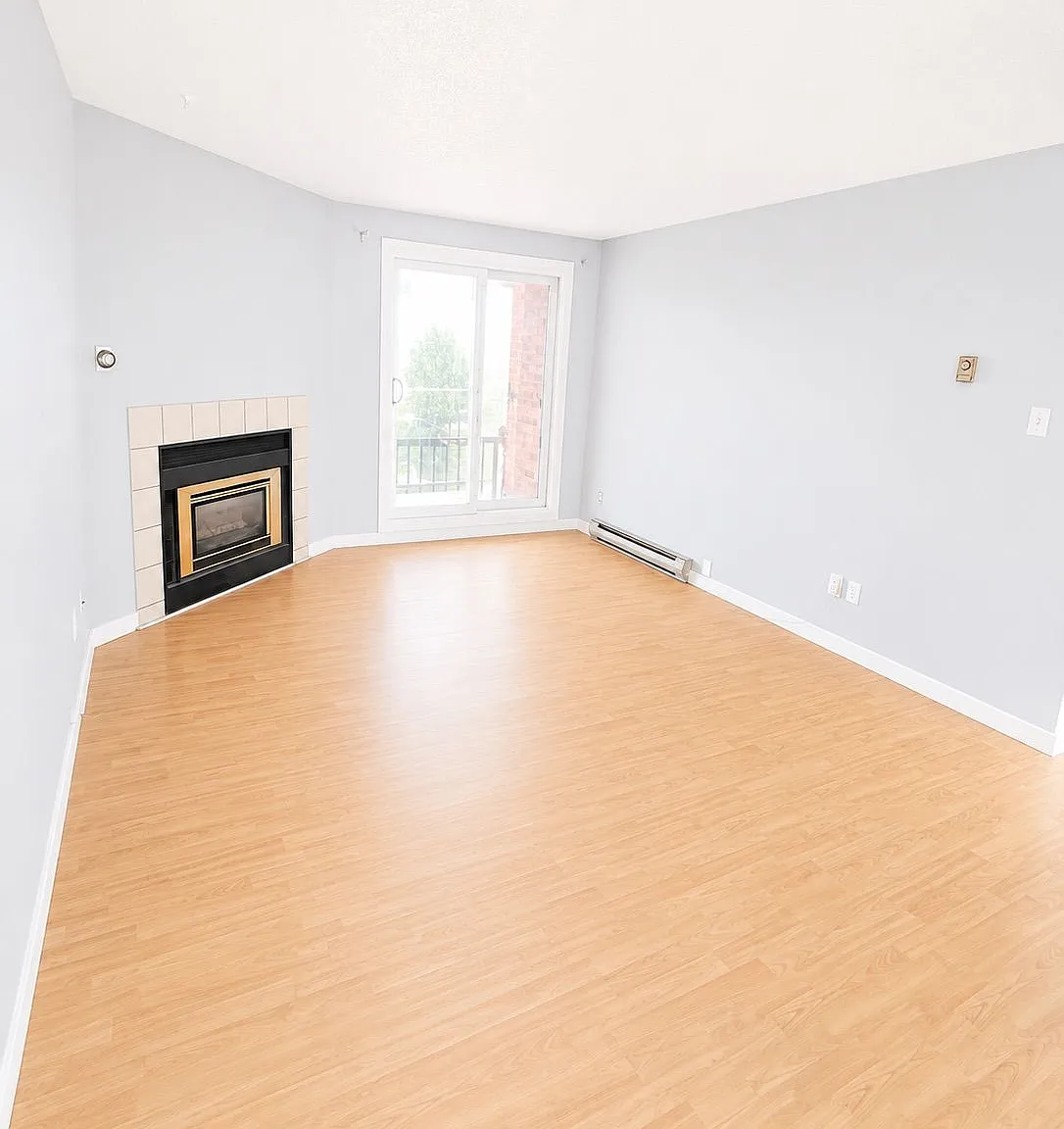 2 bed, $1,700 — Photo 2