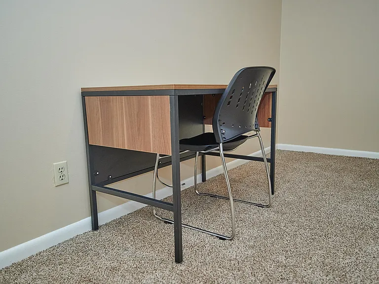 Crimson Hawk Student Housing — Photo 32