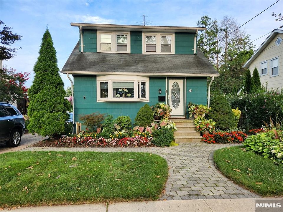 1st image of 75 Franklin Ave