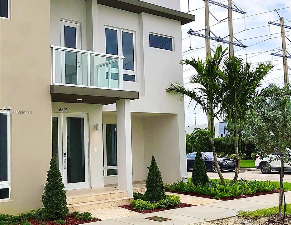 1st image of 6301 NW 103rd Psge