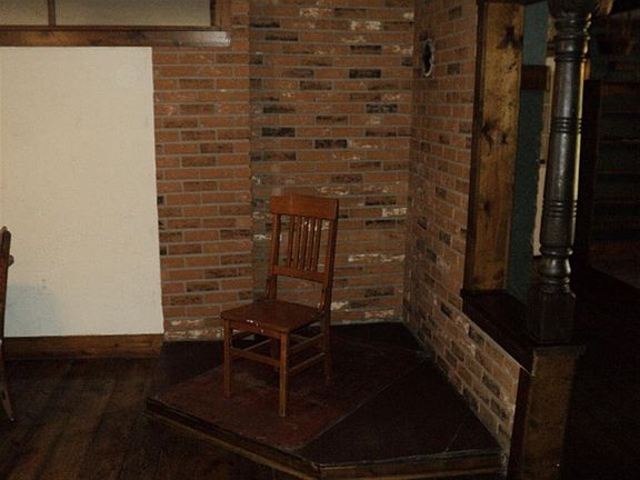 5th image of N8725 10th Ave