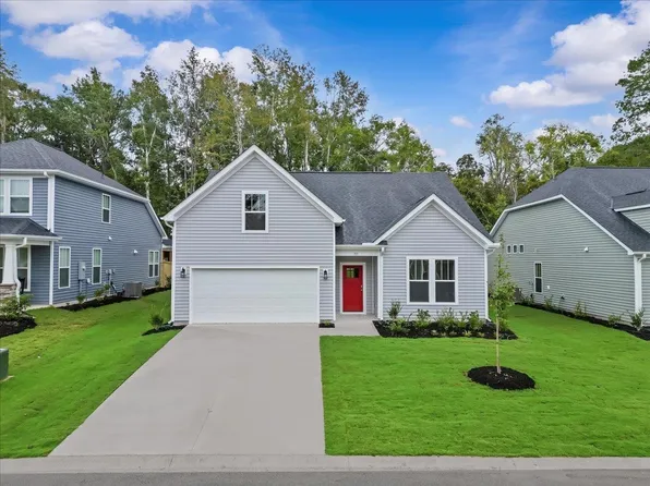 717 Old Magnolia Ln, Woodruff, SC 29388