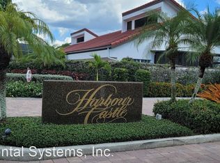 5459 Harbour Castle Dr, Fort Myers, FL 33907