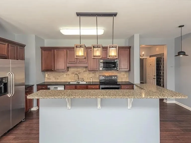 721 Litty Ct — Photo 6