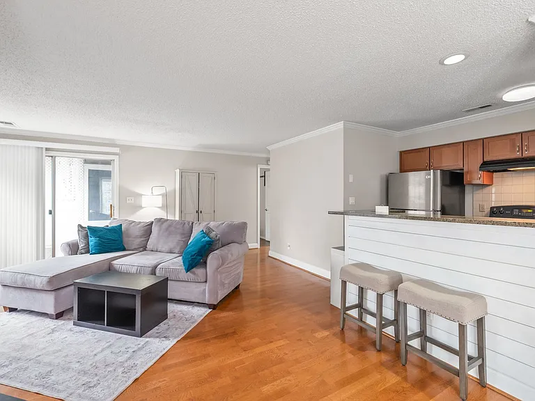 2510 Cranbrook Ln #22 — Photo 7