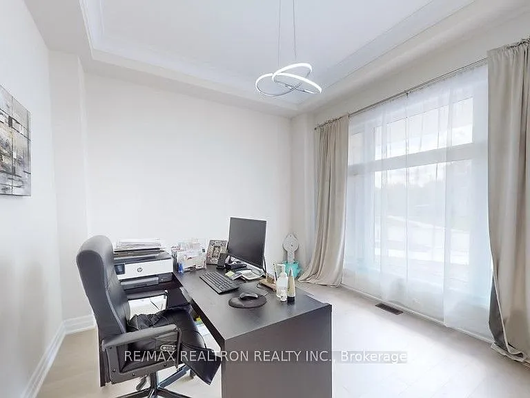 41 John Dallimore Dr — Photo 6