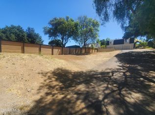 124 Culver Rd, Thousand Oaks, CA 91320