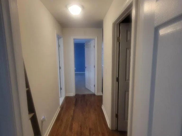 212 N Walnut St — Photo 11