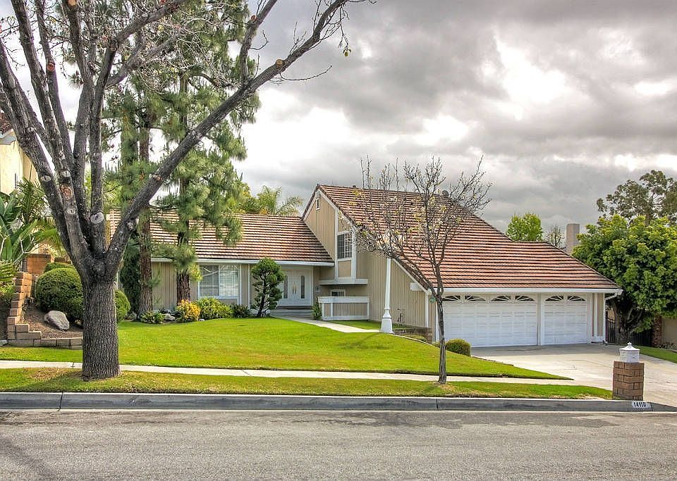 1st image of 14110 Las Puertas St