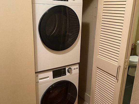 5th image of 530 Broadway E #515