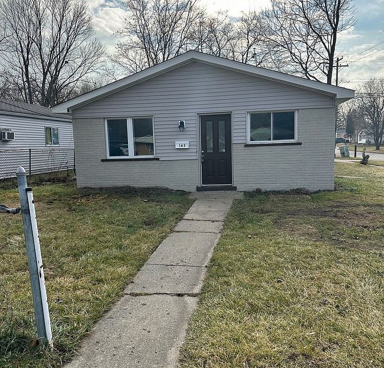 1st image of 165 W Cornell Ave