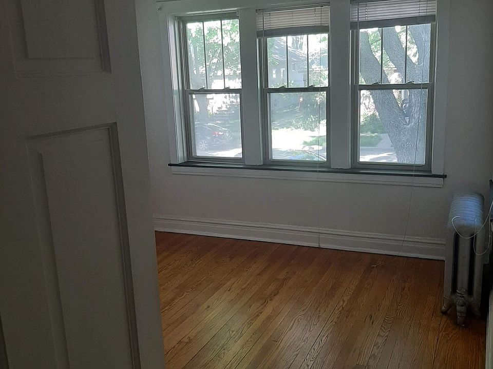 1st image of 1172 S Oak Park Ave #3E