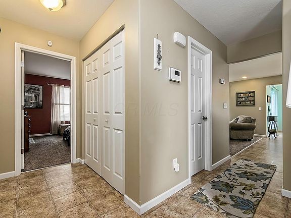 4th image of 430 Alberta Dr