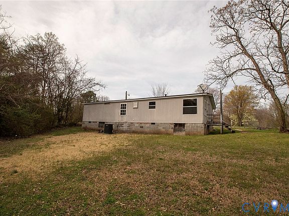 4th image of 1021 Kendrick St