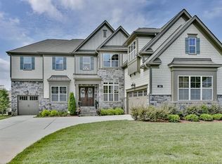 208 Stillwell Dr, Matthews, NC 28104