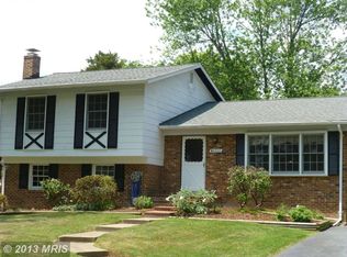 2302 Candlewood Dr, Alexandria, VA 22308